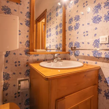 Apartmán Guesthost - Silent Peaks - Cortina's Wooden Haven *